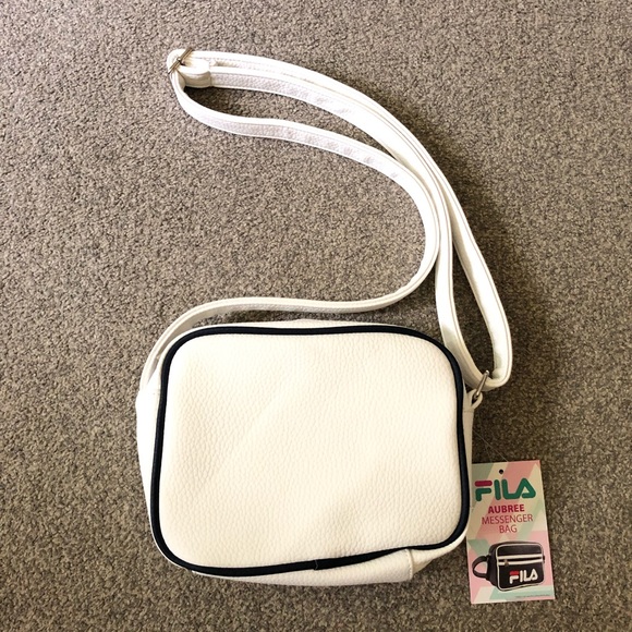 Fila Messenger Bag Crossbody White - Picture 3 of 4